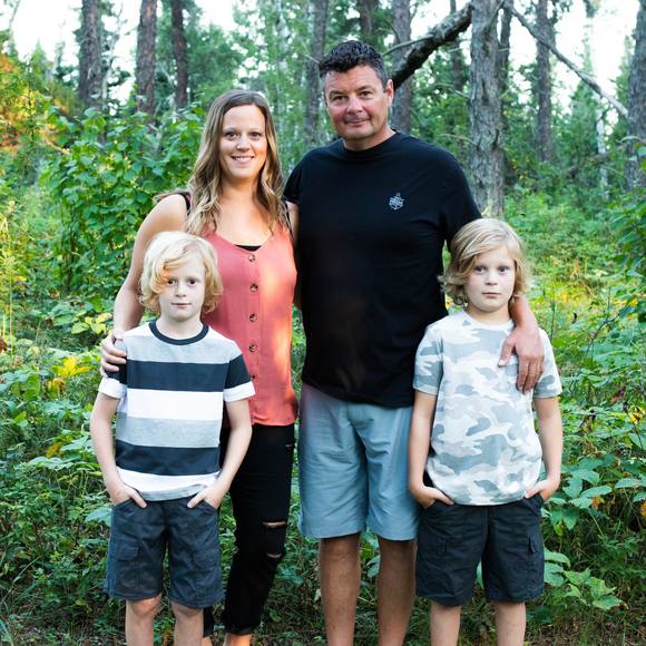 Meet your Posher, Lisa - Picture 1 of 1